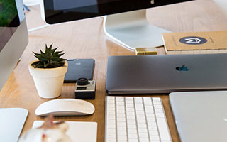 拜仁那场球，连续进攻未果之后场上节奏开始发生变化，直到终场才看清原因